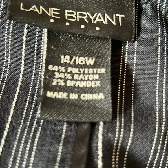 Lane Bryant Pinstripe Four Buttoned Blazer Jacket Work Wear Size 14/16W - Picture 9 of 9